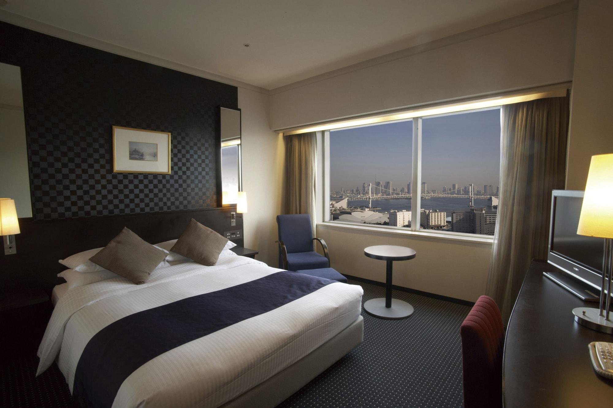 Ana Holiday Inn Tokyo Bay By Ihg Buitenkant foto